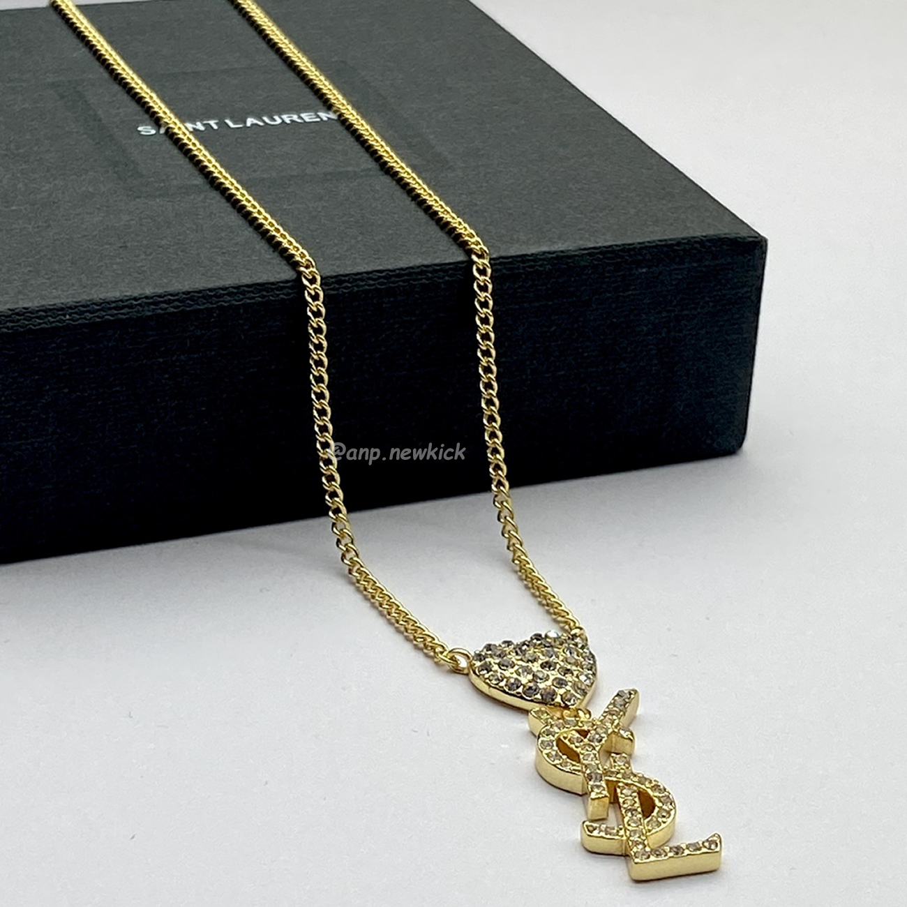 Saint Laurent Heart Charm Necklace (2) - www.newkick.vip